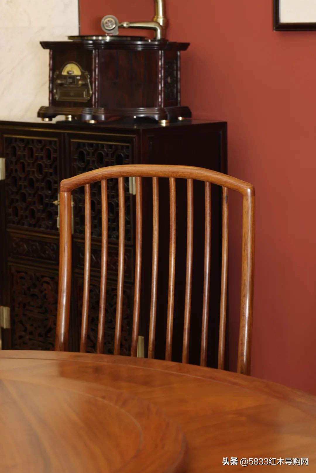 矮式四方中式高档红木餐桌,雕花圆形组合中式红木餐桌