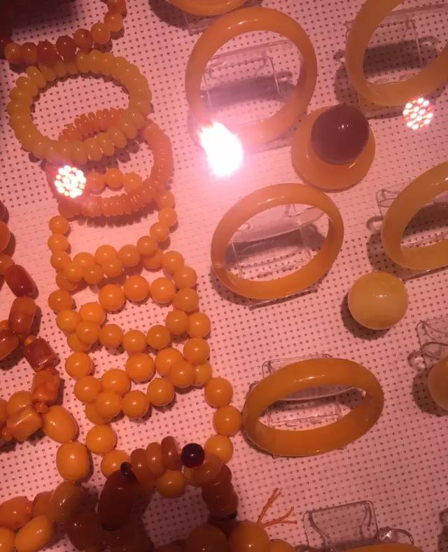 新玩友入圈，这四大“高危”手串假货地，很多人都被坑