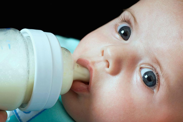 奶粉过敏是全身湿疹还是只是脸上,吃氨基酸奶粉怎么还是反复起湿疹