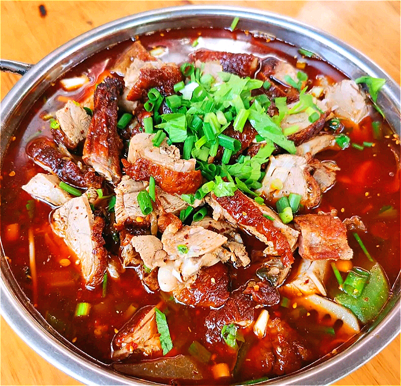 万象新城巴适冒烤鸭,正宗成都冒烤鸭