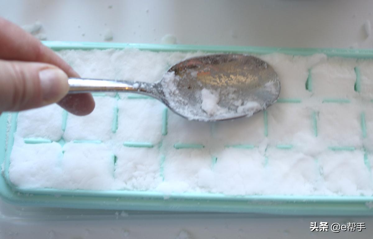 马桶清洁尿垢球,马桶清洁自制瓶子