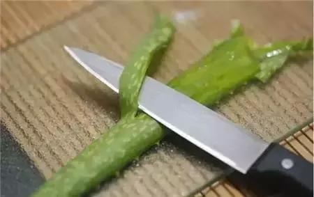 皮肤晒伤晒红几年了怎么护肤,晒红晒伤后紧急修复