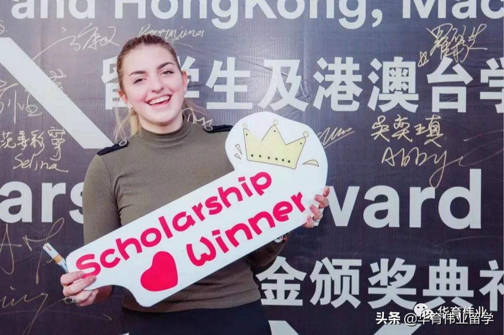 报考宁波诺丁汉的文科生条件,低分进入宁波诺丁汉转专业容易吗