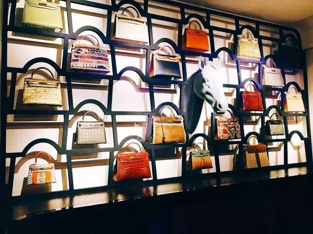 爱马仕铂金包怎么选,爱马仕铂金包为何受欢迎