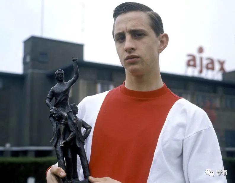 克鲁伊夫执教理念,克鲁伊夫的理论