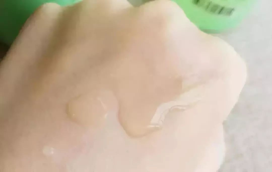 学生*党**也能买的平价水乳，居然拯救了我的烂脸！