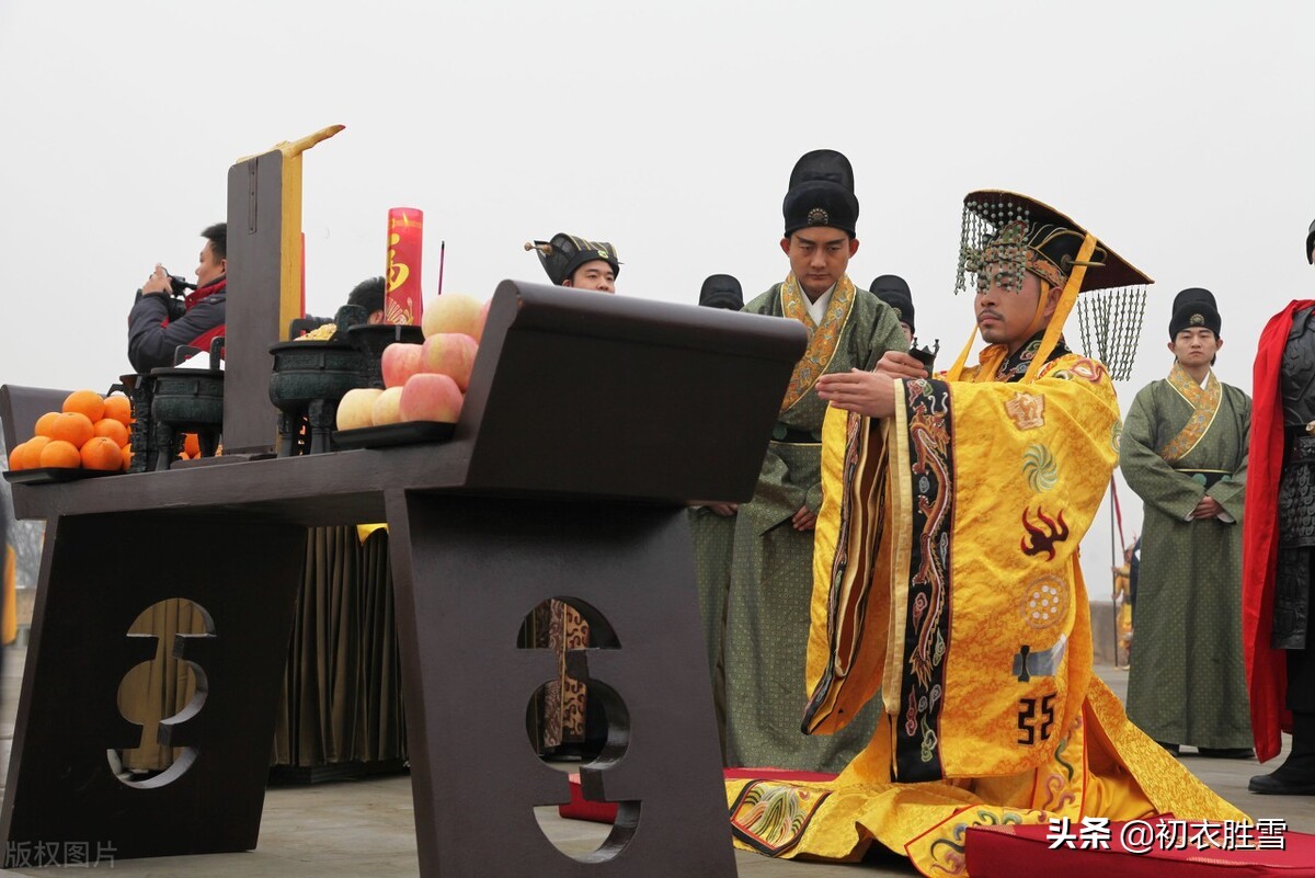 关于二十四节气夏至的诗句摘抄,二十四节气之春生夏长