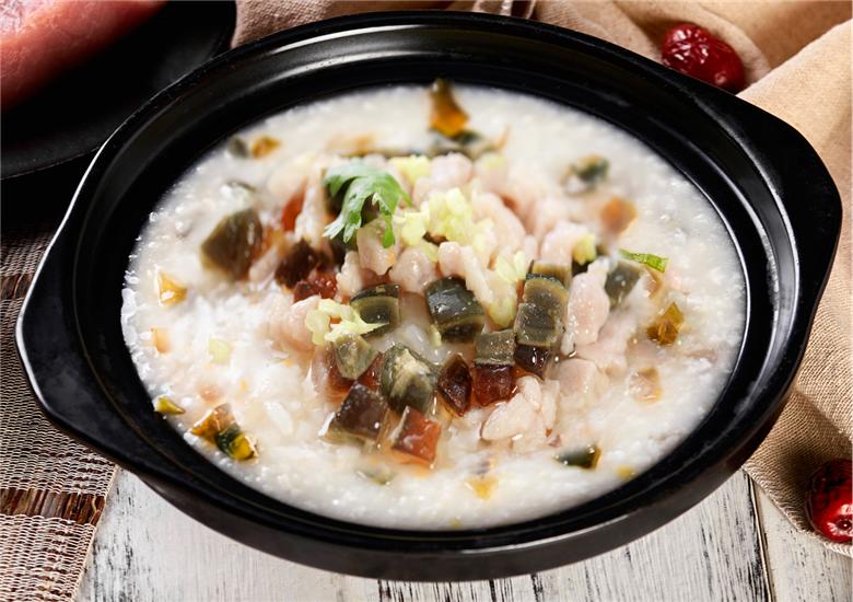 冬季每天喝上这样一碗粥营养健康,冬天早上喝上这碗粥营养又暖和