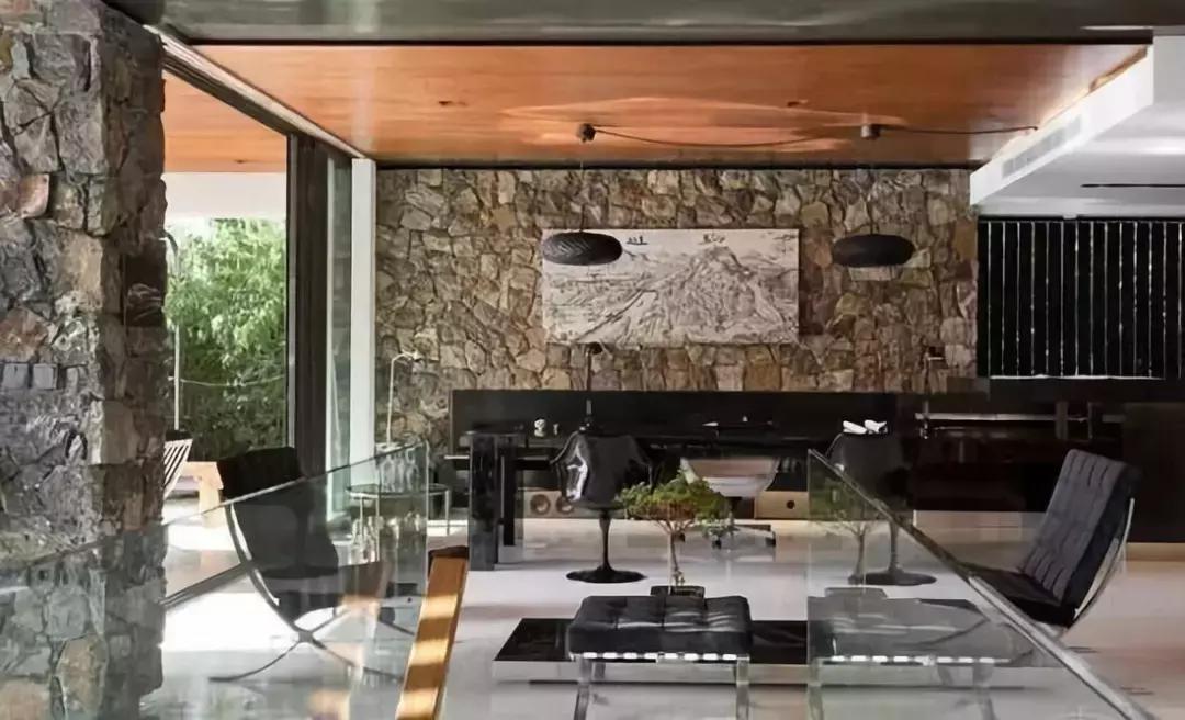 足球巨星c罗的别墅,梅西豪宅c罗豪宅