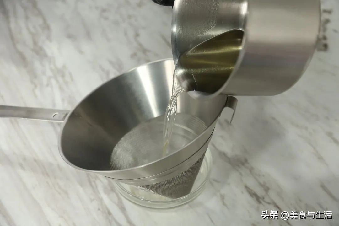 草莓奶油蛋糕教程来了你学会了没,韩国草莓蛋糕