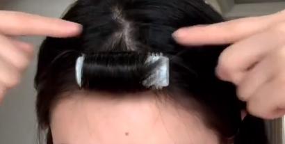 头发扁塌不用夹板怎么弄,解决头发扁塌方案