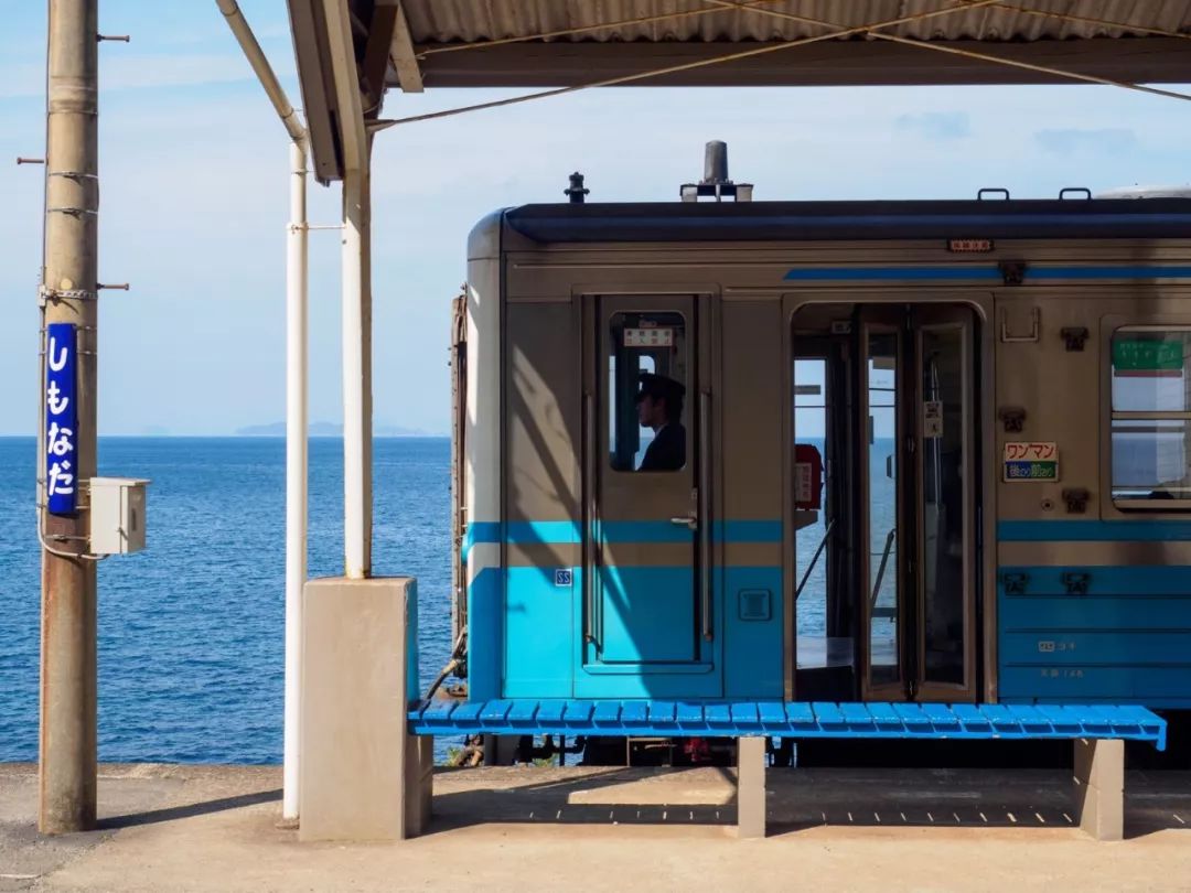 在日本坐火车是什么感觉,在日本坐火车是什么体验