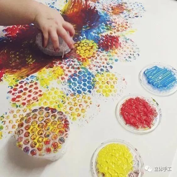 能剪下来的纸贴画,能剪视频能画画能做ppt的电脑