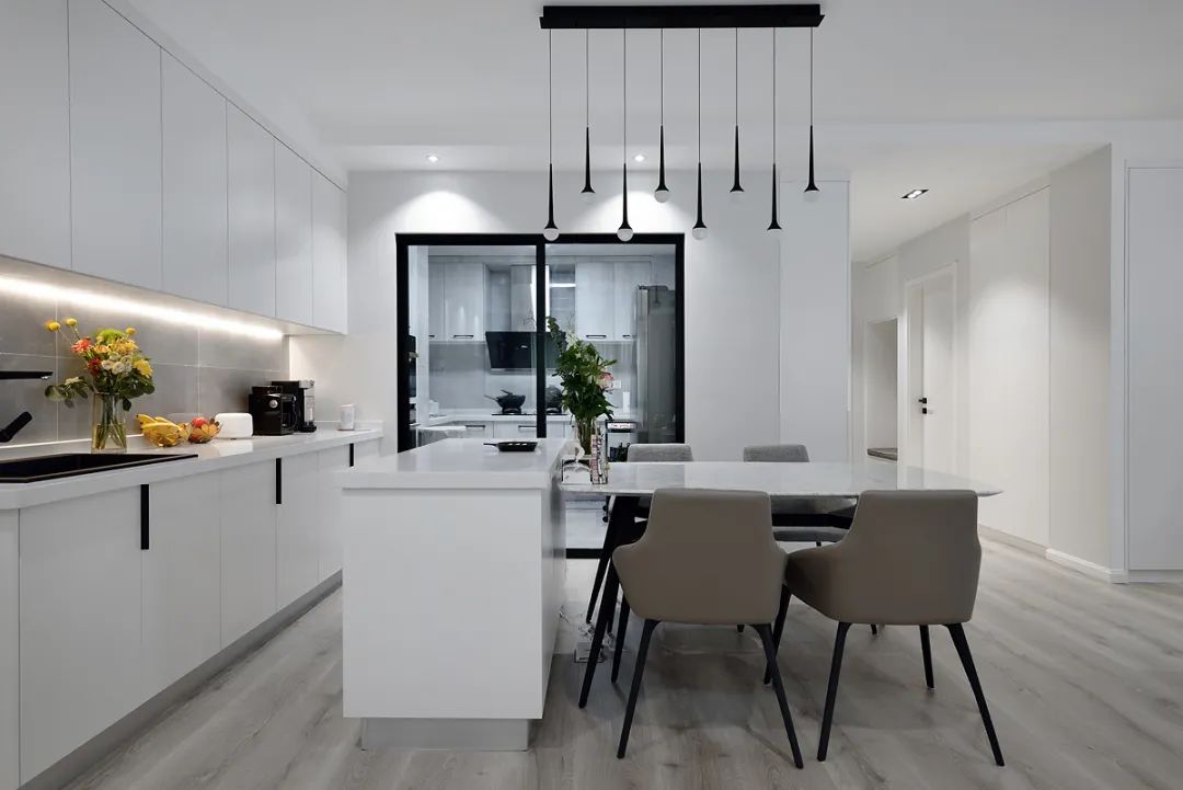 如何充分利用房间空间1房变2房,两房改三房怎么隔墙体节省空间