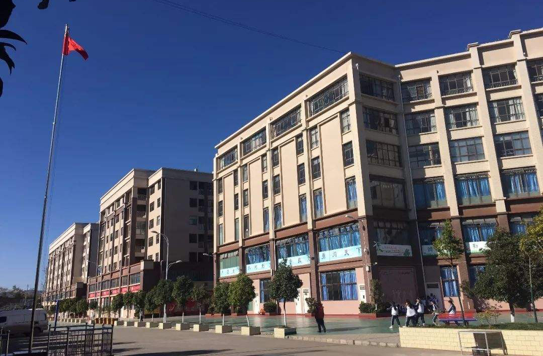 曲靖曲一中成绩,曲靖曲一中高考