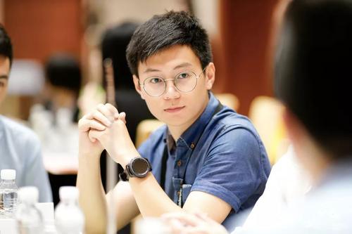 公务员有可能合理合法地实现年入百万吗？过来人：年入千万也可能