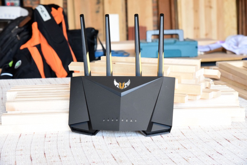 华硕路由器ax3000m深度评测,华硕ax3000路由器使用感受