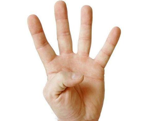 男儿断掌千斤两女人断掌很凄凉,男儿断掌千斤两女人断掌过房梁