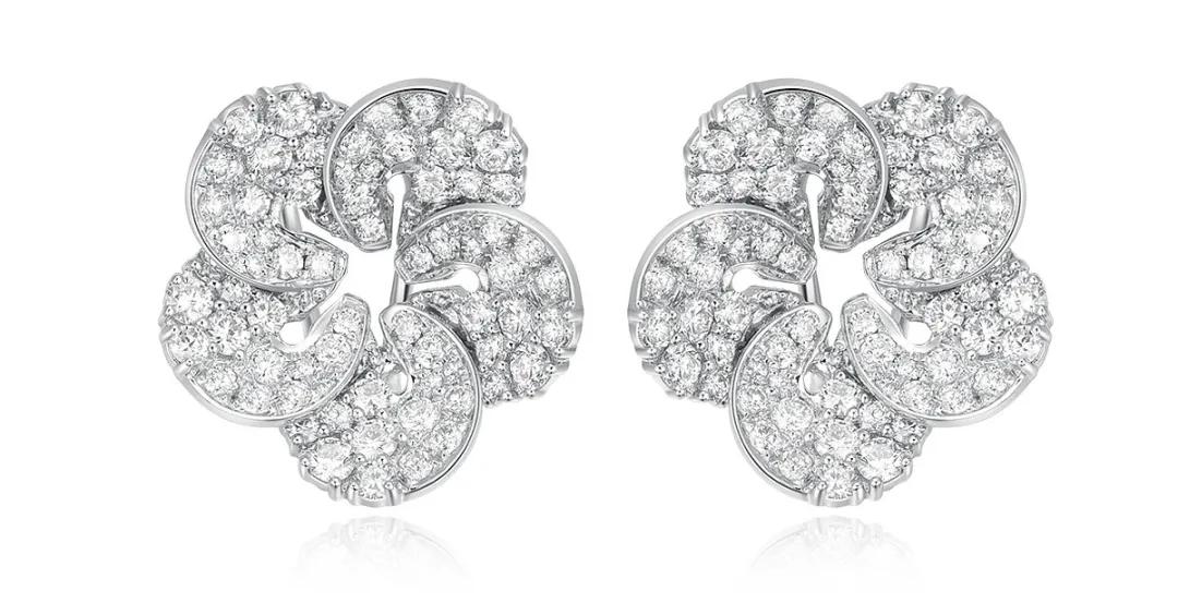 最新钻石首饰爆款,今年钻石珠宝市场行情