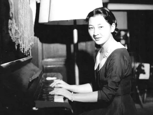 日本的第一位平民皇后,日本最美的平民皇后