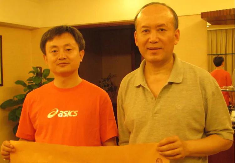 李醉：清到十分寒满地始知明月是前身