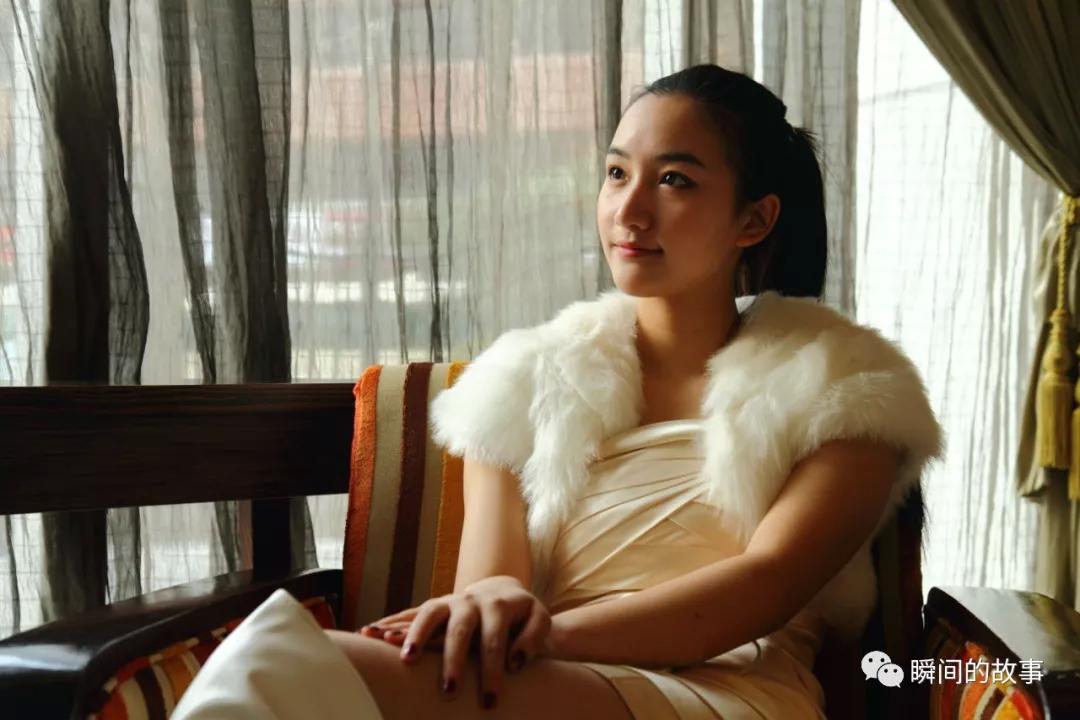 4s店小车车模,4s车模