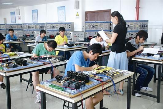 没能考上高中,没能考上高中可以上大学吗