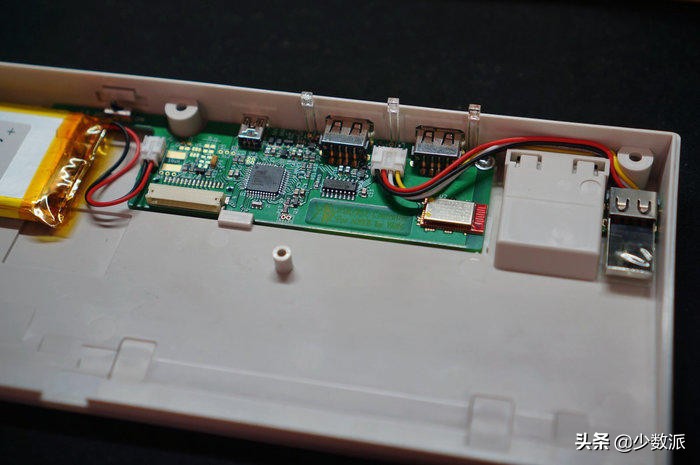 目前公认最好的三款键盘,这款机械键盘太好用了手感爆棚