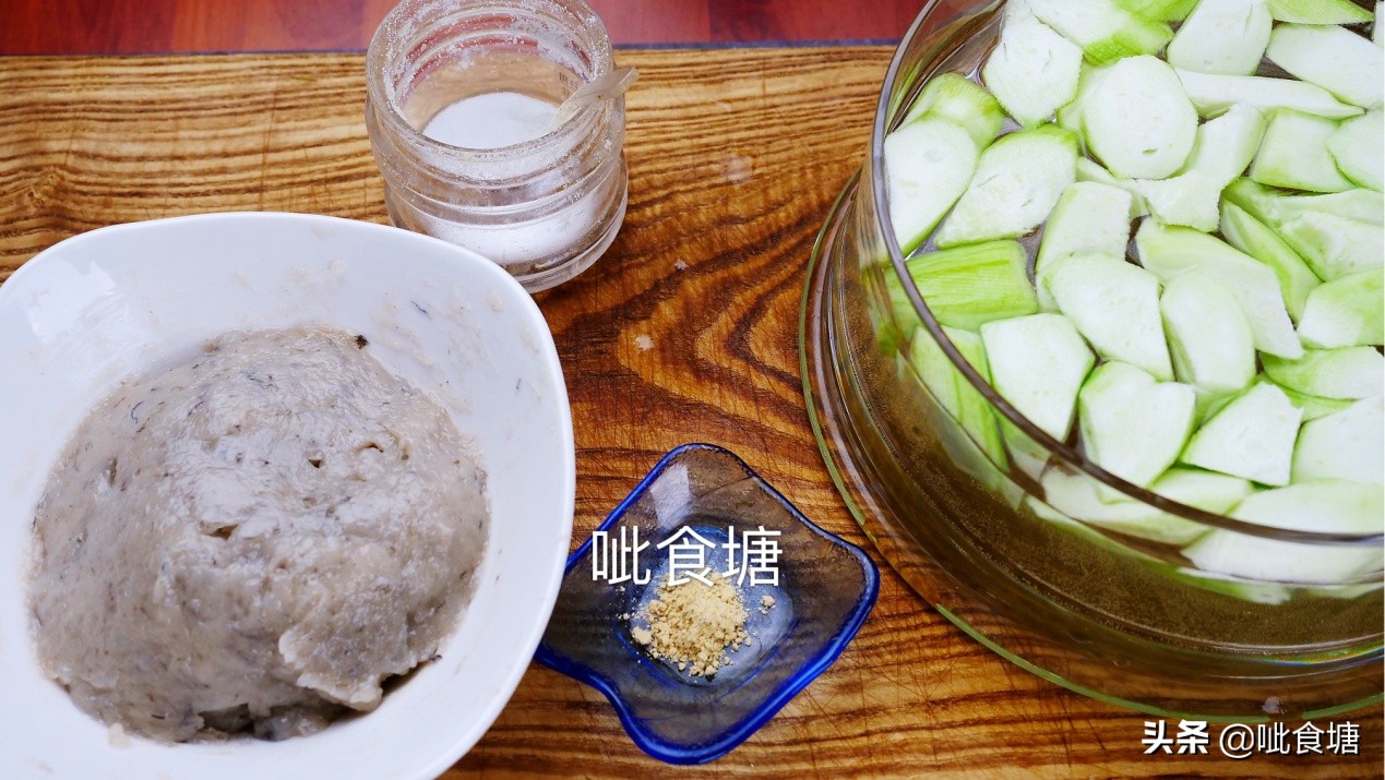 虾滑丝瓜怎么做好吃,怎样炒丝瓜好吃放虾