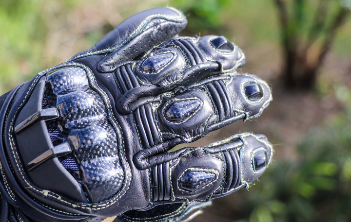 平价摩托车手套测评,冬季骑行手套摩托车测评