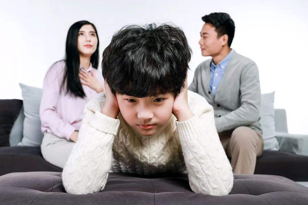 孩子犯错不认错怎么处理,孩子犯错死活不承认怎么办