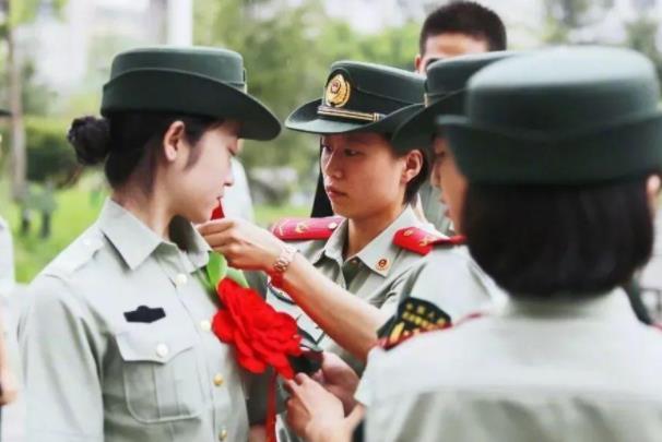 大学生当兵考不上军官,大学生当兵考不上军校怎么办好