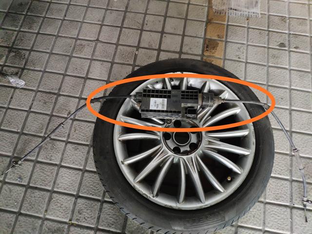 玛莎拉蒂底盘异响通病,10万公里的车底盘悬架吱吱响