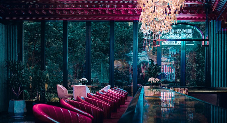 厦门有多少家酒店带有ktv的,厦门哪个地方的ktv比较开放