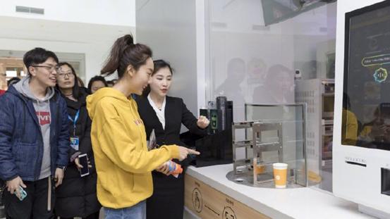 苏宁快递员也要出道了？收放自如的哭戏周星驰坦言不敢喊卡