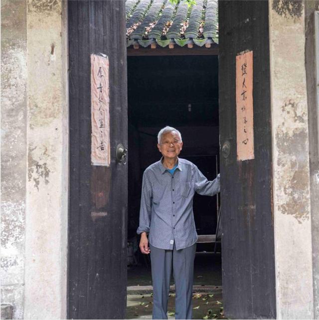 傻医生视频大全,傻医生秦均天