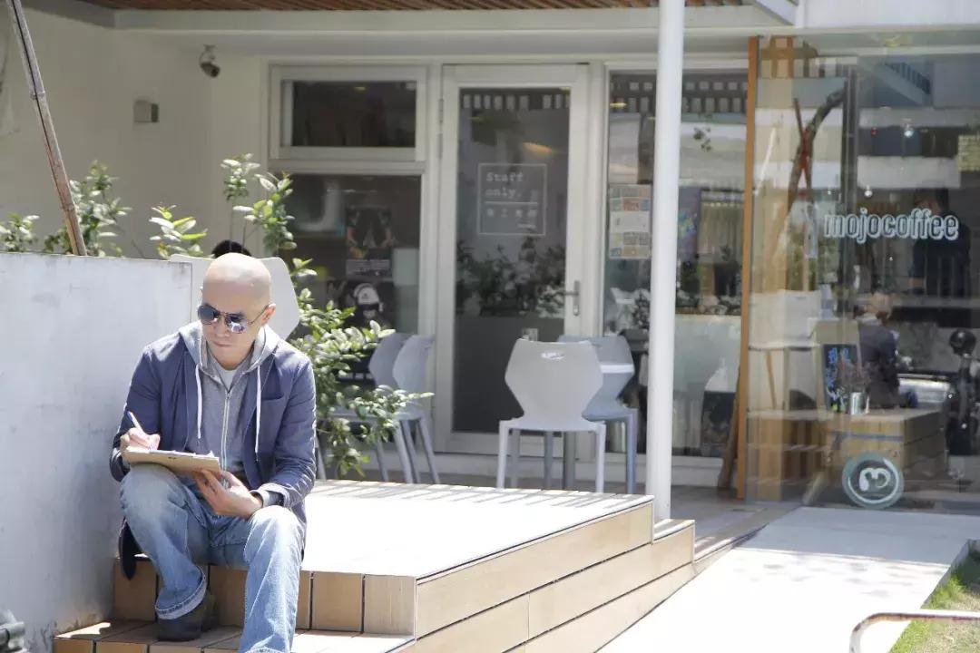 大理创业做民宿,大理民宿年80间房有多少利润