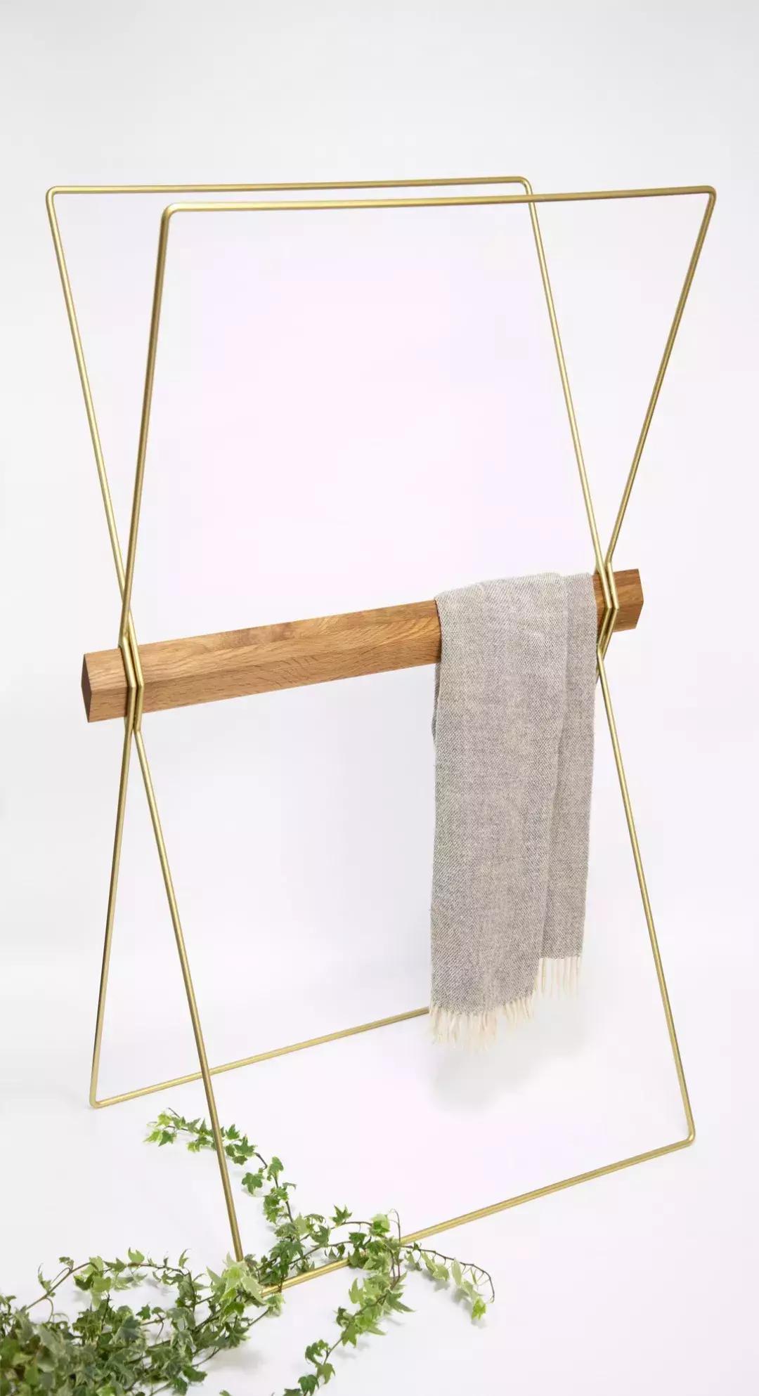 见过漂浮的衣架吗丨4个衣帽架设计给心爱的衣服安个家