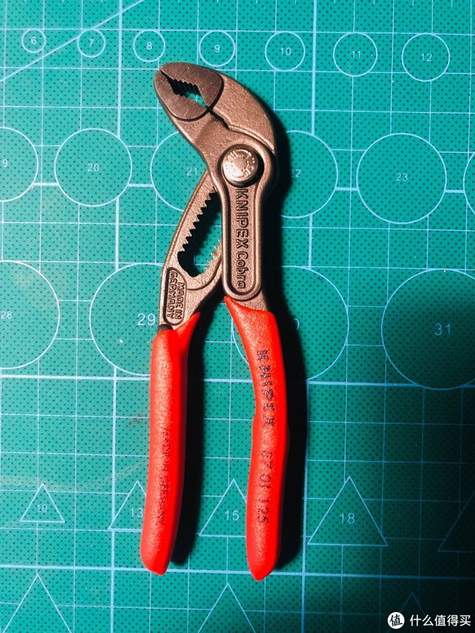 旋转机械钳子的原理,钳子的种类及各自的特点