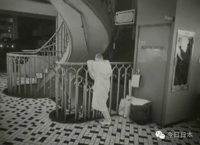 日本一*女妓**站街拉客到74岁，只为等一人