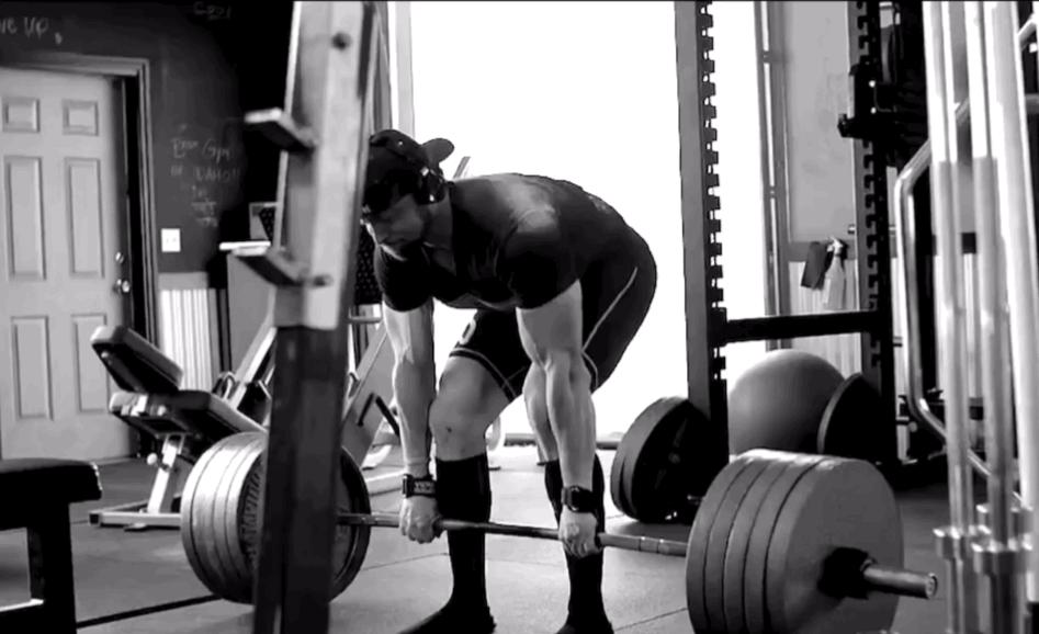 周琦60公斤卧推,周琦20公斤硬拉