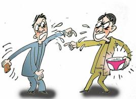 打架间接造成他人重伤怎么判,拉架没打人算不算参与打架