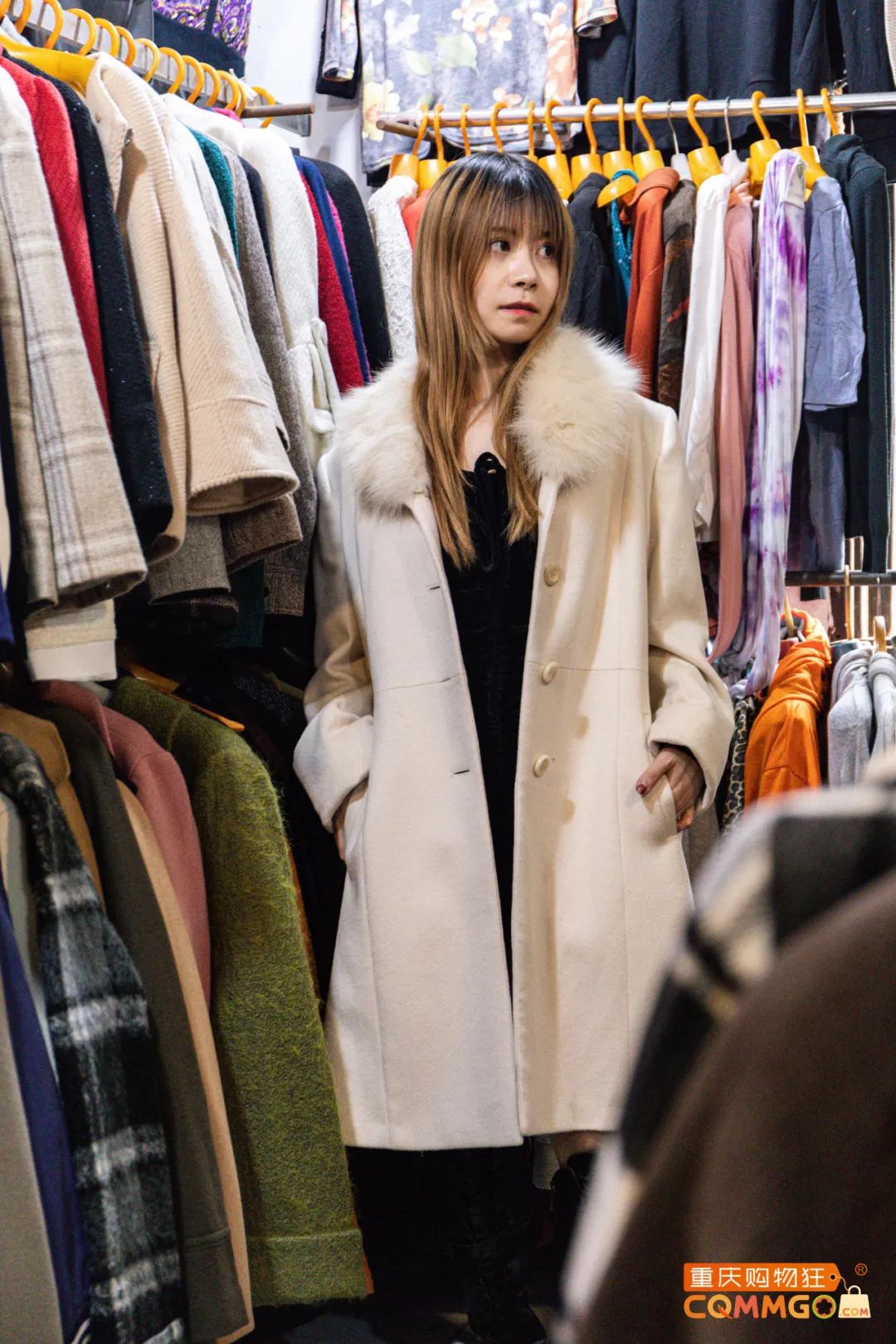 解放碑二手衣服市场,解放碑红鼎国际