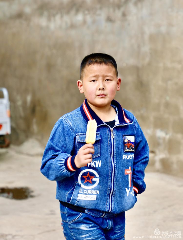 金色童年8张图片,金色的童年相片