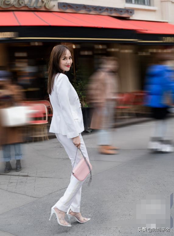 陈乔恩穿的水钻平底鞋,陈乔恩穿香奈儿鞋