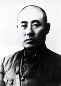 傅作义的许多部下都佩服他的一个特点:不说硬话,不做软事