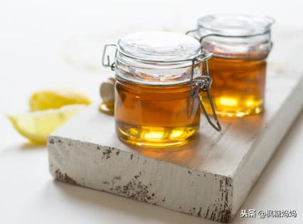 小孩嘴角破裂一直好不了,小孩烂嘴角流鼻血怎么回事