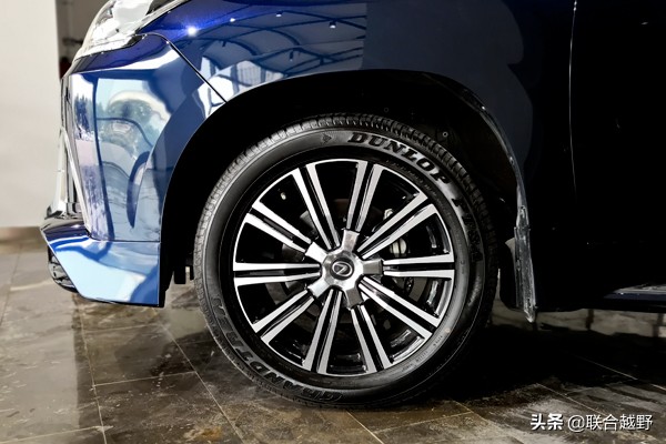 雷克萨斯lx570和揽胜拔河,雷克萨斯lx570极限越野挑战