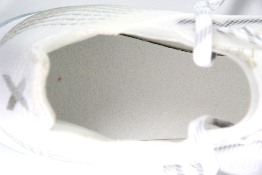 都是顶级能差多少？阿迪达斯XGhosted20.1TF、AG全面对比