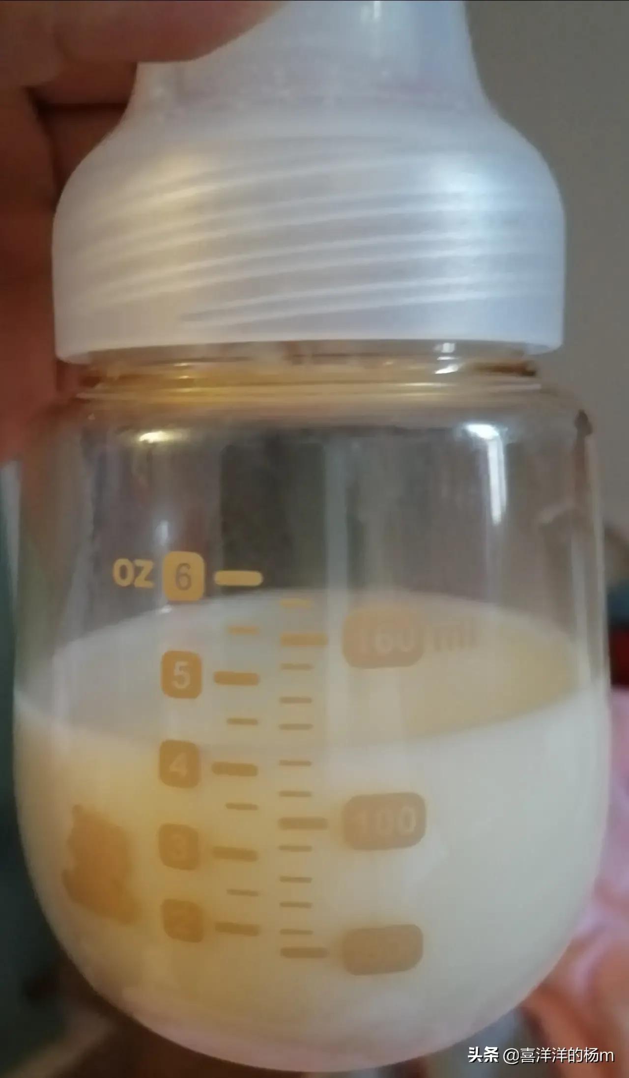 宝宝满月体重8.6斤,每天重1两,是理想增重,我是这样喂奶的